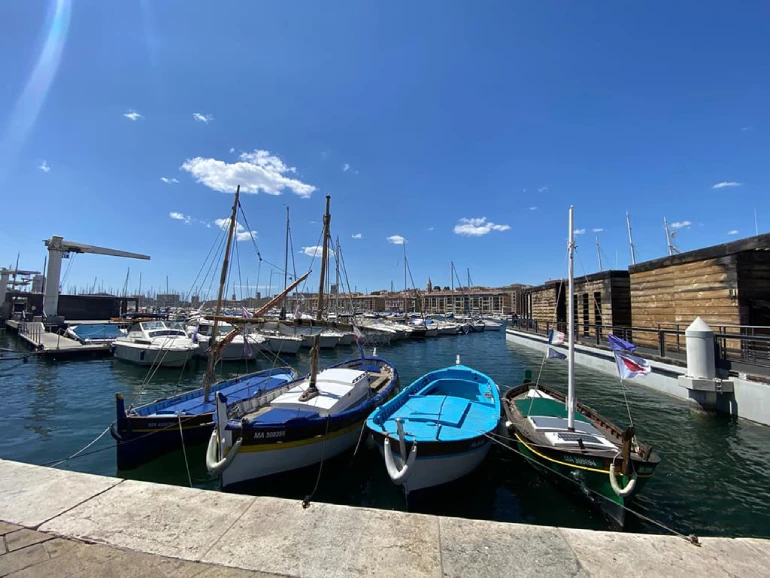 accueil-boudmer-marseille-barquette-flotte-bateaux